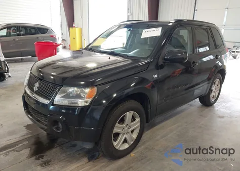2008 Suzuki Grand Vitara Luxury из США, поврежденный, VIN JS3TD947184100370